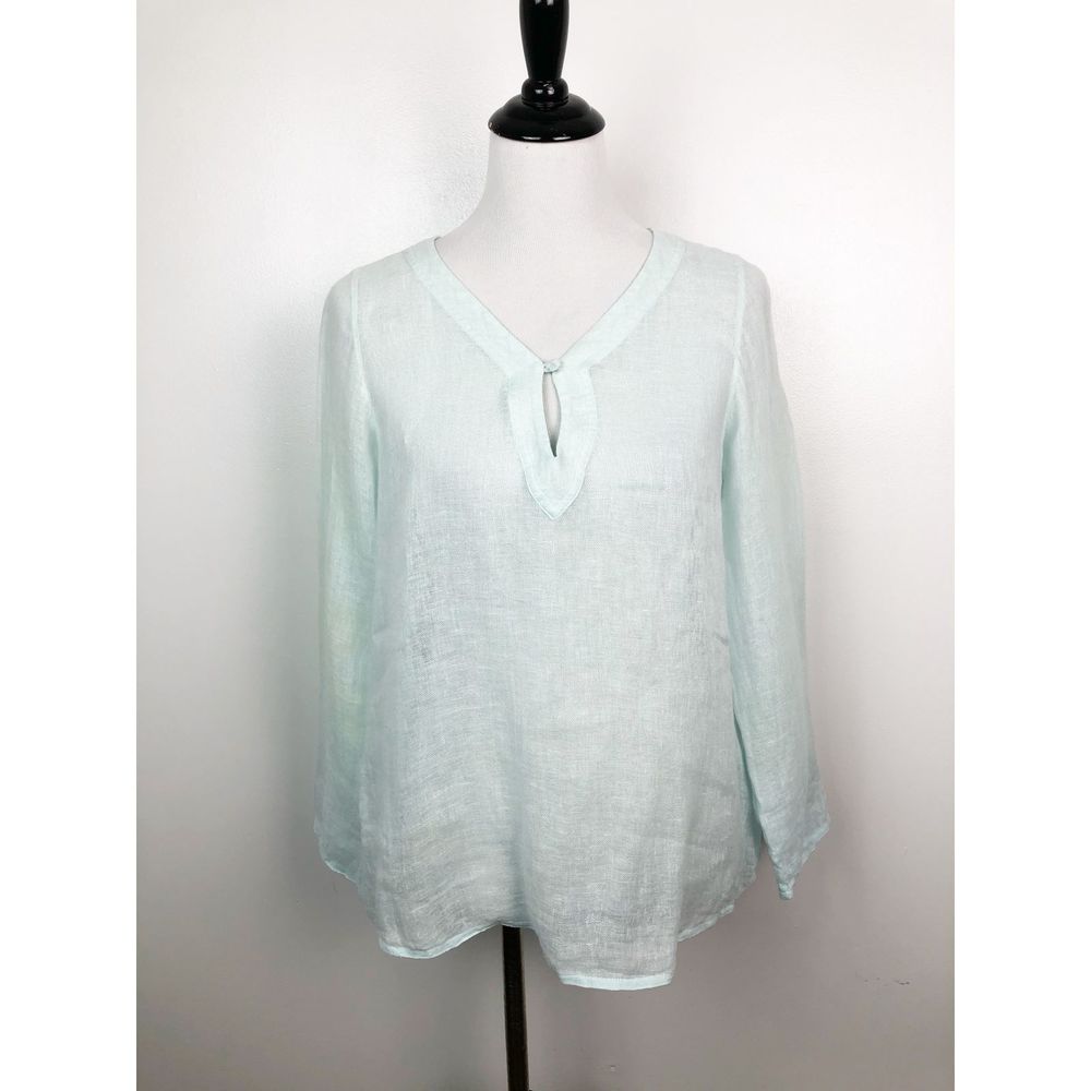 Eileen Fisher Blue Linen Key Hole Top